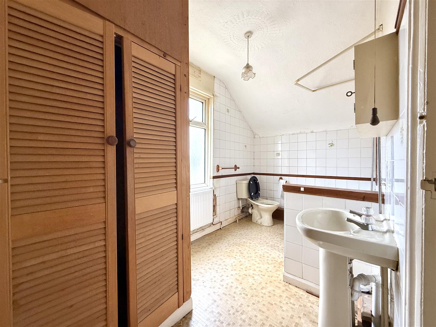 Coedsaeson Crescent, Sketty, Swansea, SA2 9DG